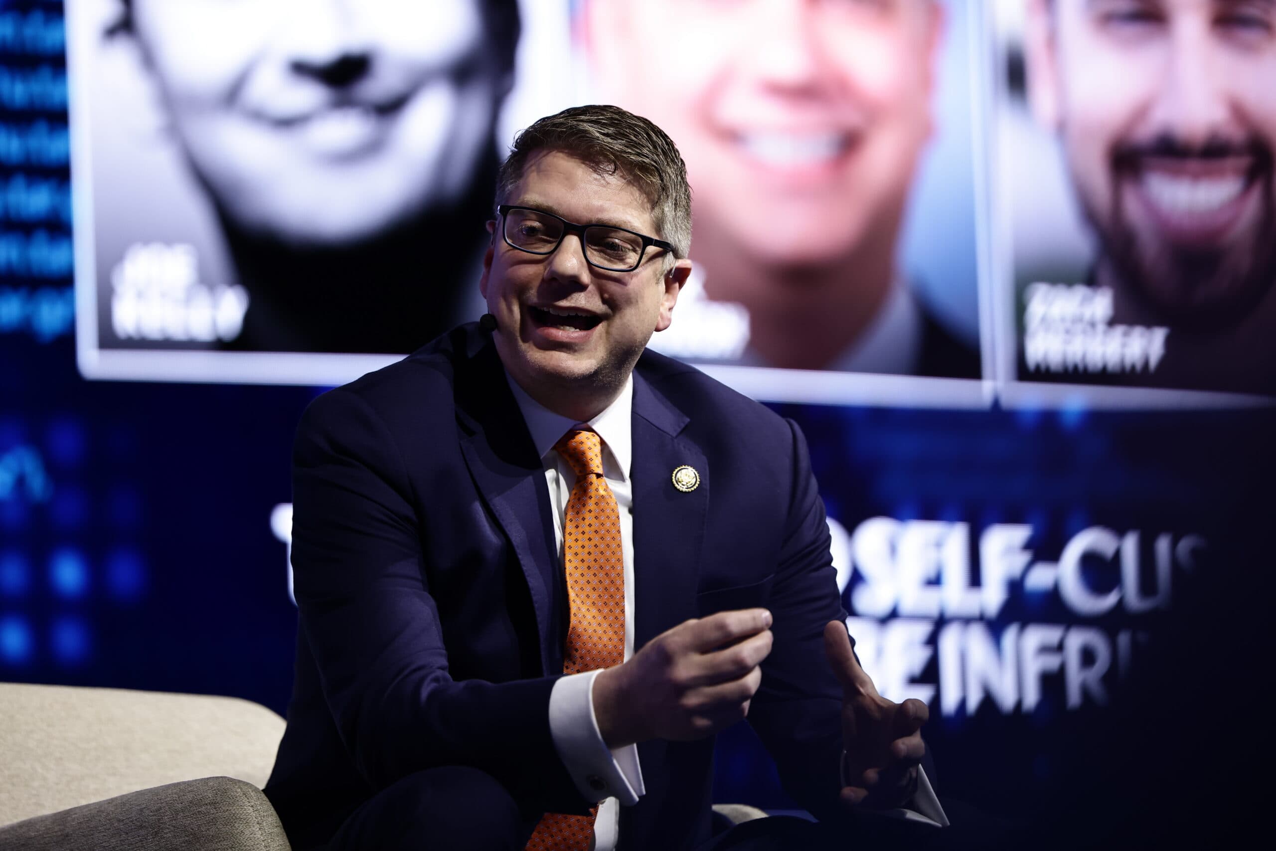 Bitcoin Self-Custody Framed as Civil Liberty at Bitcoin 2026 Conference