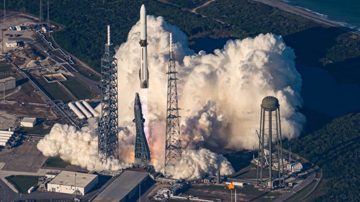 The impact of Blue Origin's New Glenn rocket failure is significant.