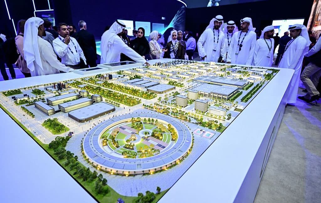 Drone strikes on data centers spook Big Tech, halting Middle East projects