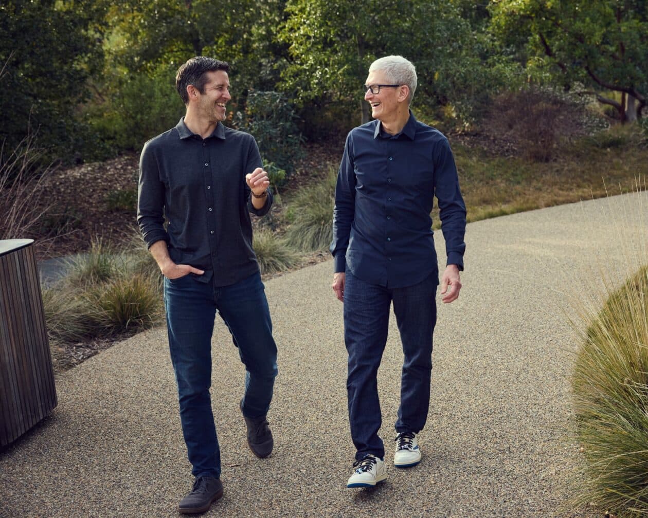 Former advisor to Steve Jobs says new Apple CEO is exactly what’s needed: an engineer from the inside