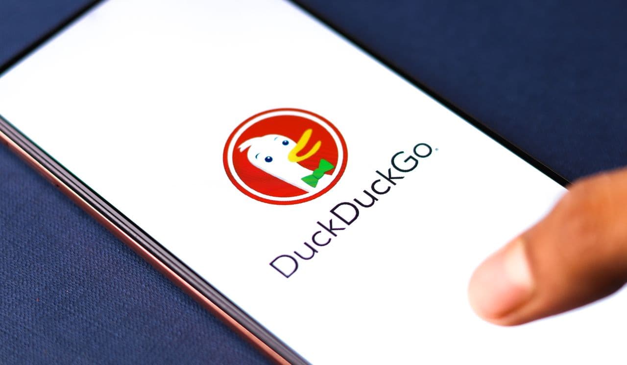 DuckDuckGo Surges as Users Reject AI in Search Results