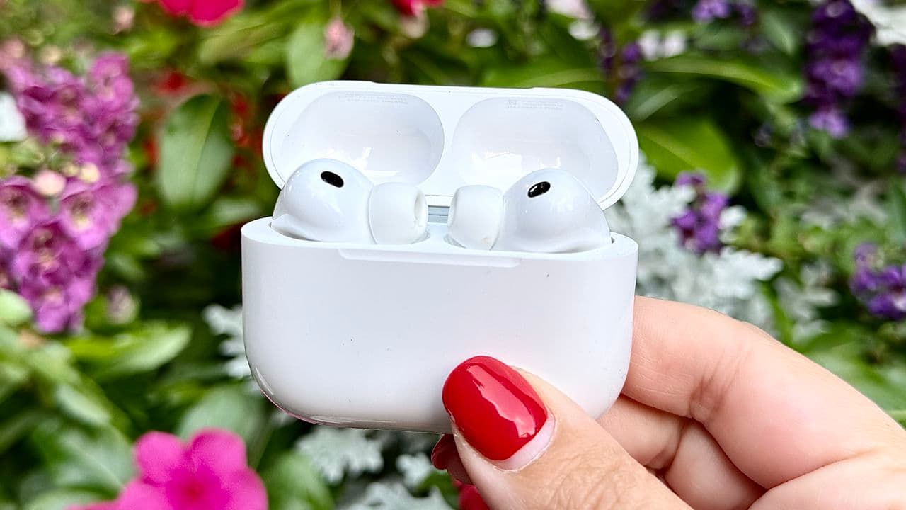 Stop using your AirPods like basic earbuds: 3 features you're probably overlooking