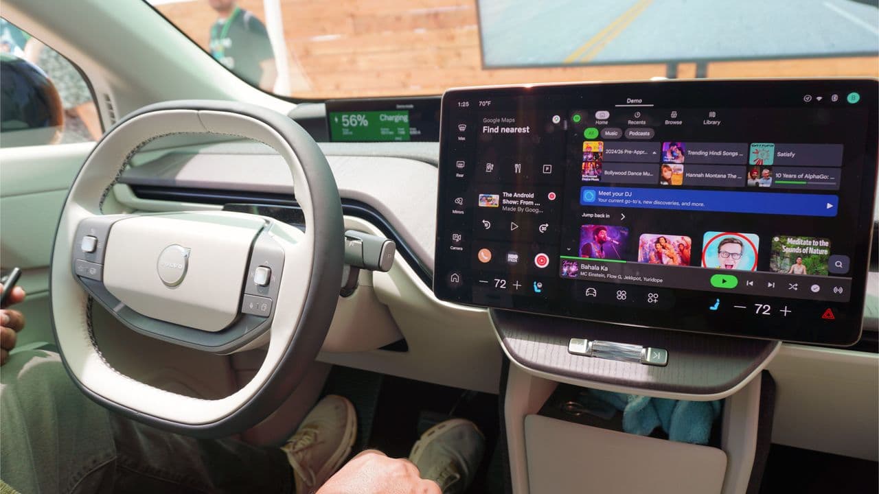 I just tested the next-generation of Android Auto, and it’s a huge leap forward that embarrasses Apple CarPlay