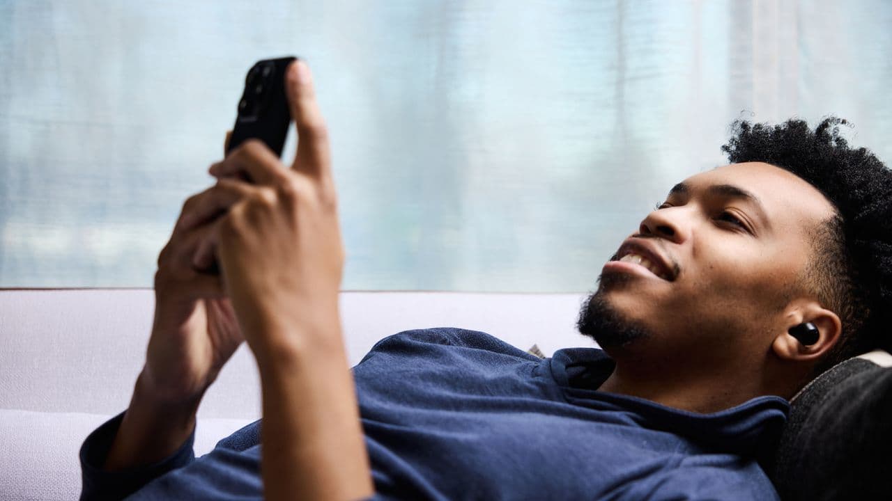 I used ChatGPT to discover new music every day — and my playlist is better than ever
