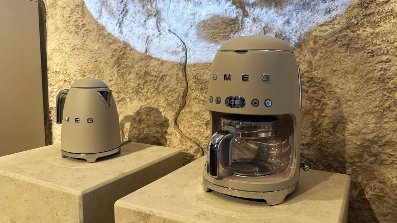 Unveiling the Sleek New Smeg Moonlight Colorway: Kitchen Luxury Just Got a Boost