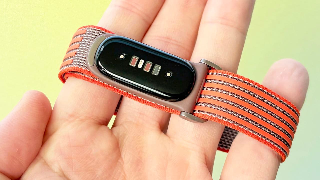 Exclusive: Google design director says Fitbit Air reception proves they 'made the right decision' going screen-free