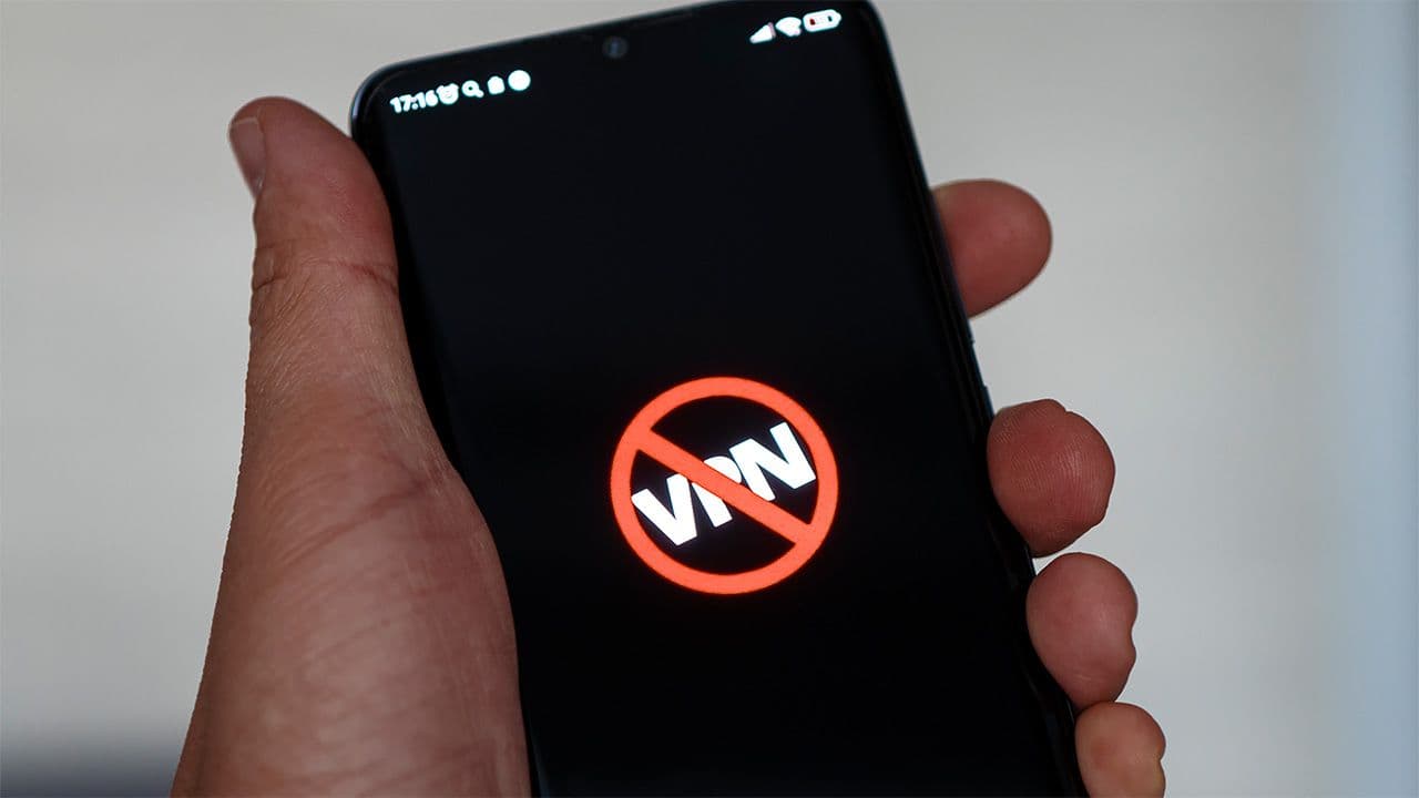 AdGuard's TrustTunnel iOS client pulled from Russian App Store as VPN crackdown intensifies