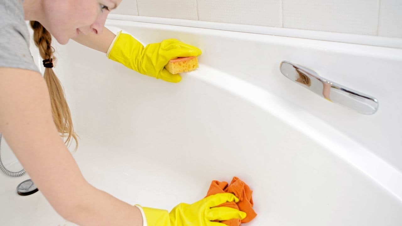 What is pink mold, and how to clean it? These natural kitchen staples are all you need