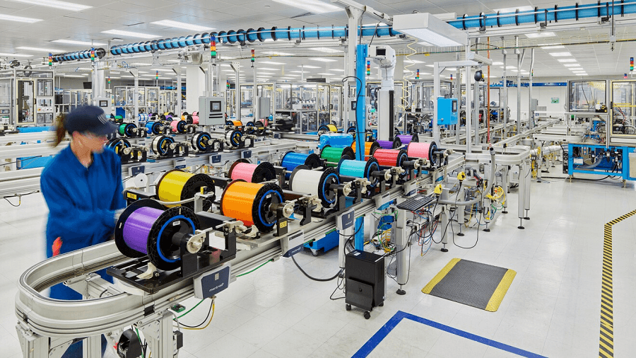 Amazon inks multibillion-dollar optical manufacturing deal with Corning