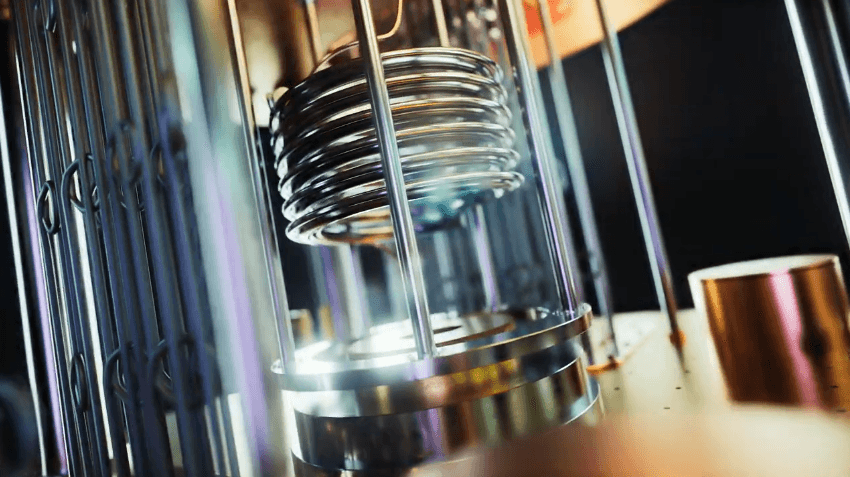 OQC secures $350M for groundbreaking sapphire superconducting quantum chips