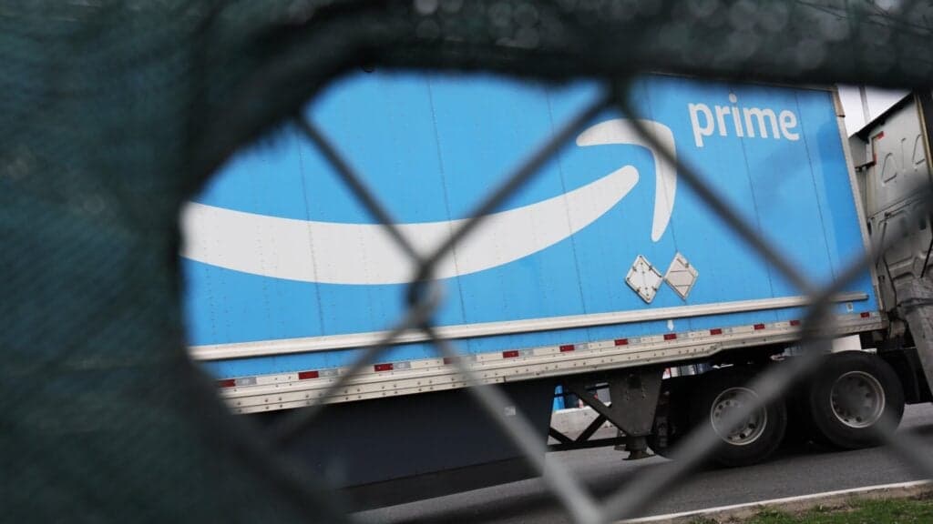 FTC Poised to Launch Significant Legal Challenge Against Amazon's Advertising Practices