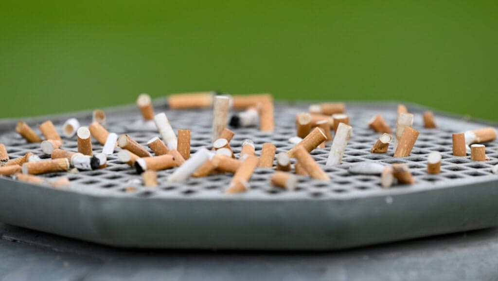 UK Approves Lifelong Ban on Smoking for People Born After 2008