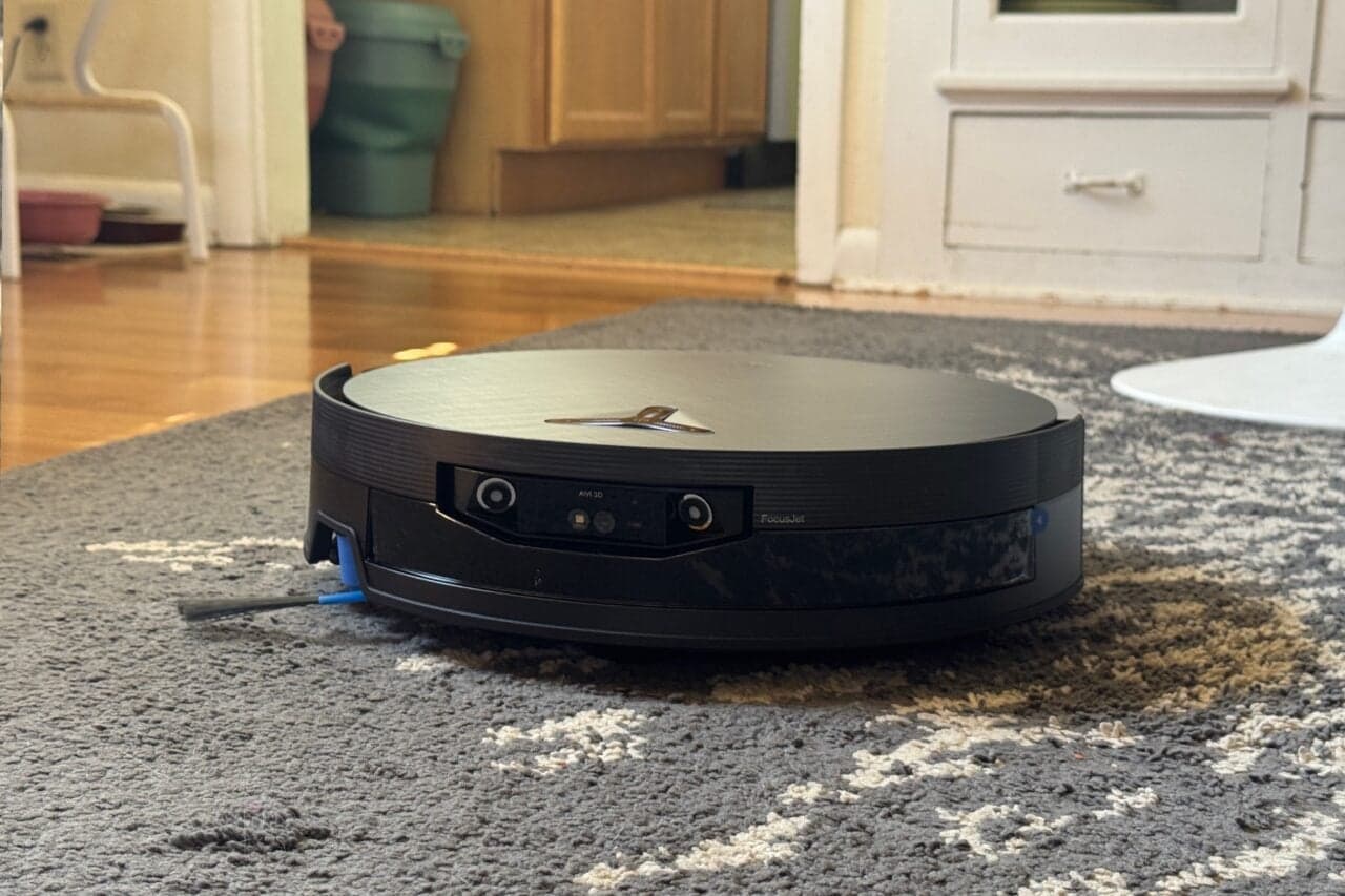 Ecovacs Deebot X12 OmniCyclone Review: AI Can’t Save This Robot Vacuum