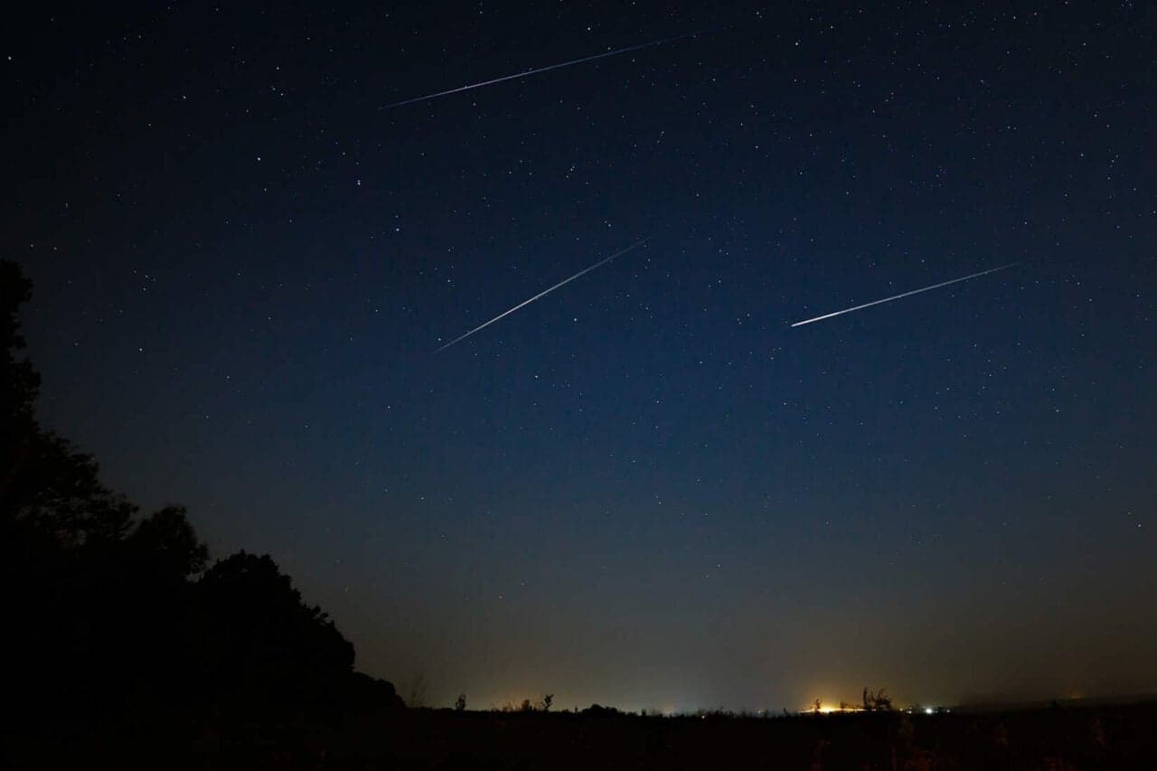 The Lyrids Peak Tonight. Here’s How to Catch Spring’s First Meteor Shower