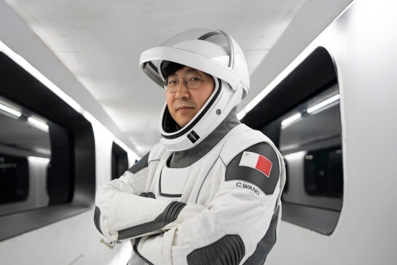 SpaceX Taps Crypto Billionaire to Lead First Crewed Mission to Mars