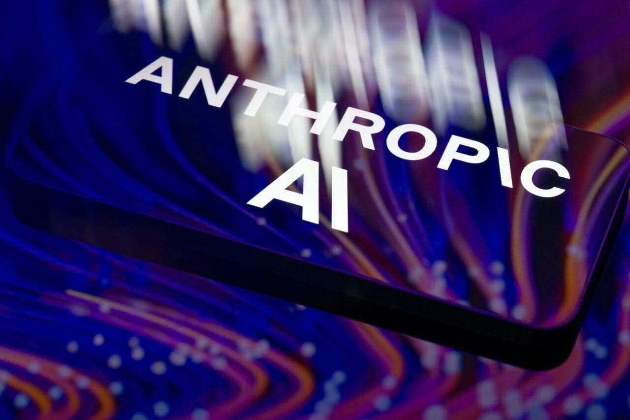 Anthropic's Call for AI Pause Sparks Debate Amid Rising Development Fears
