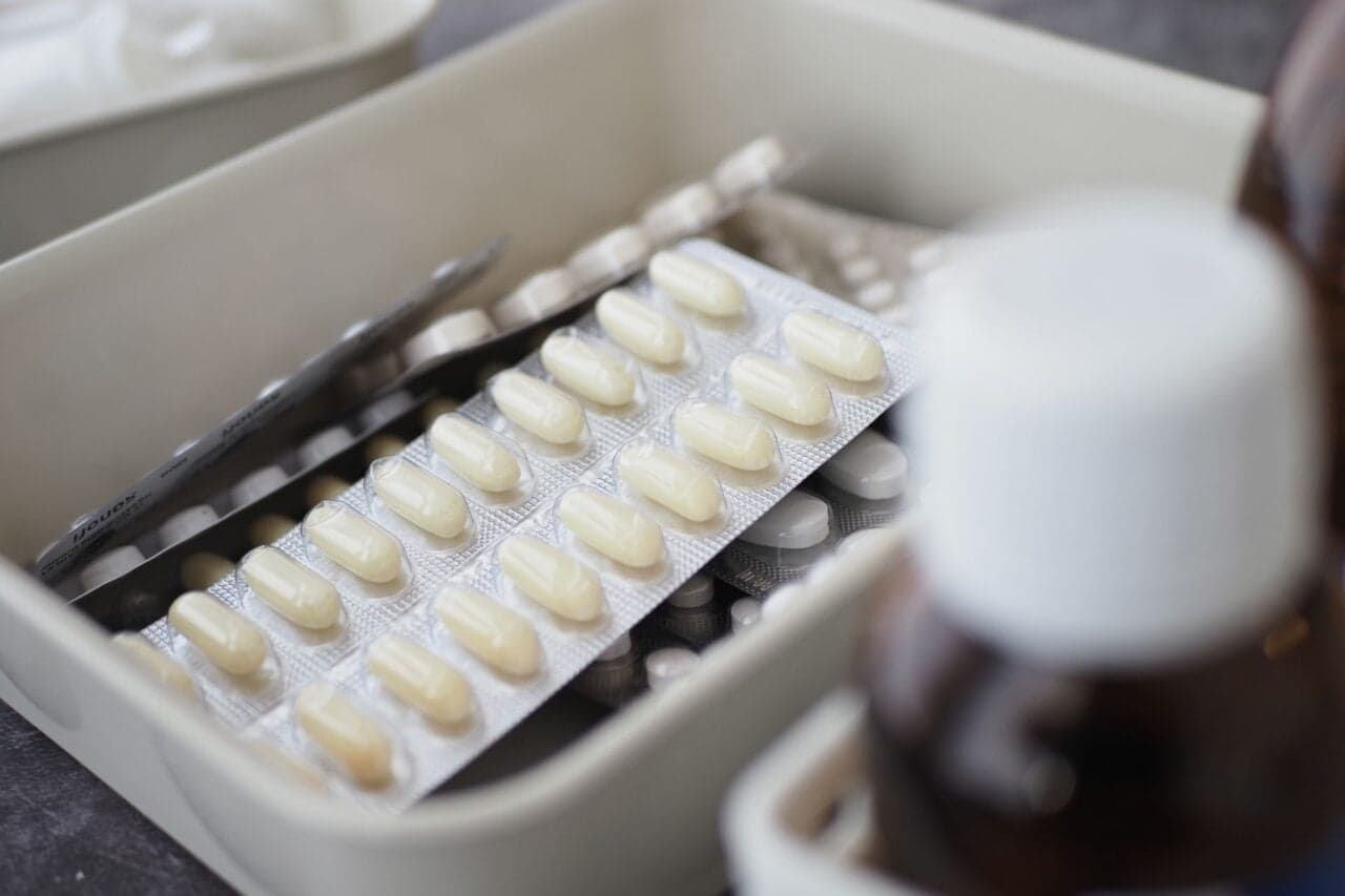 A Surprising Number of Gen Xers and Millennials Can’t Figure Out a Pill Bottle