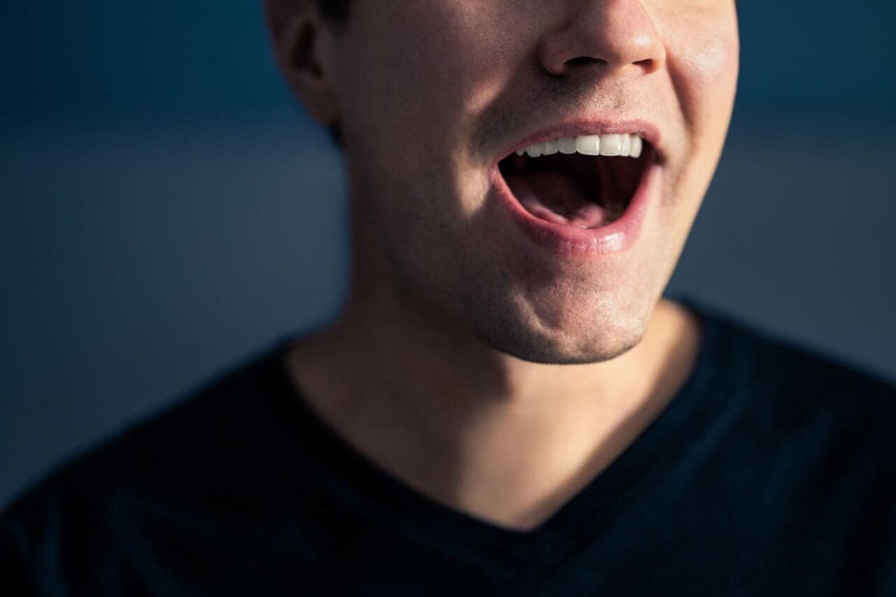 Scientists Found That Roommates Share About a Quarter of Their Mouth Bacteria