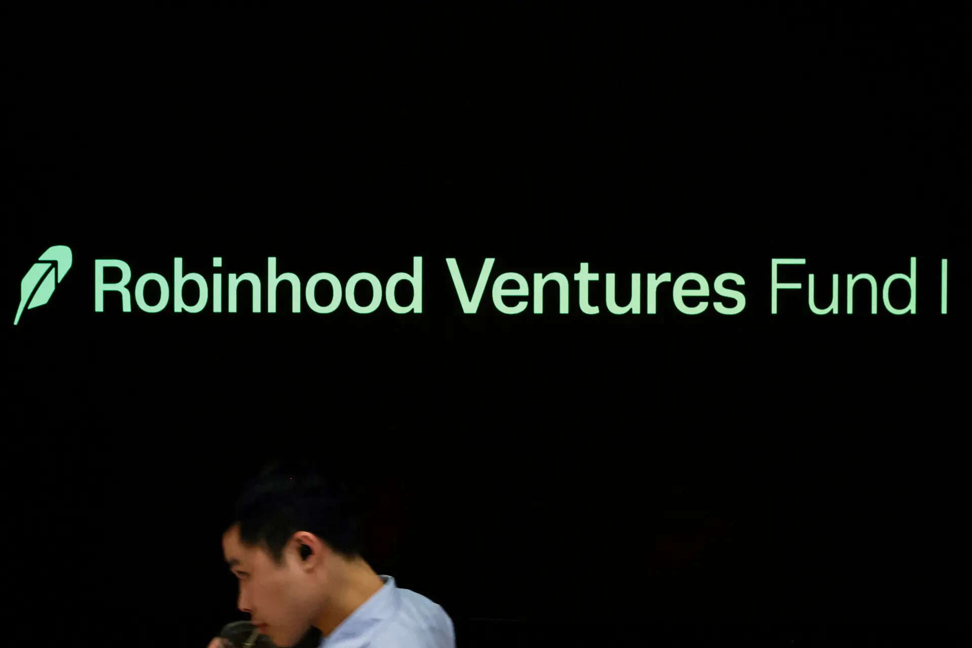Robinhood's venture fund invests $75 million in OpenAI