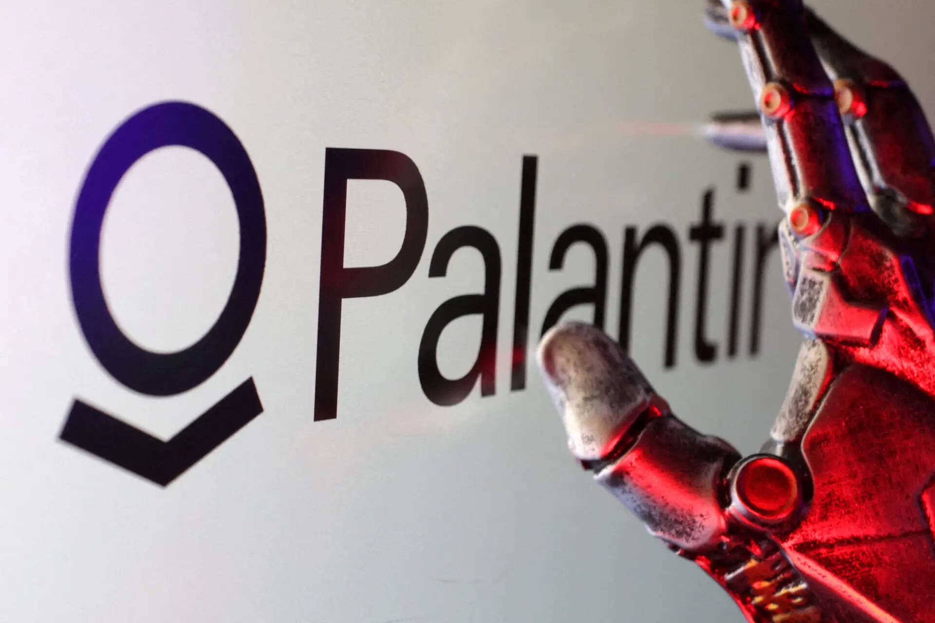 Germany's military shuns Palantir for now, cyber chief tells Handelsblatt