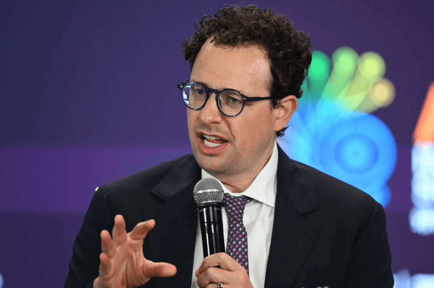 Anthropic weighs new funding round at valuation exceeding $900 billion: Report