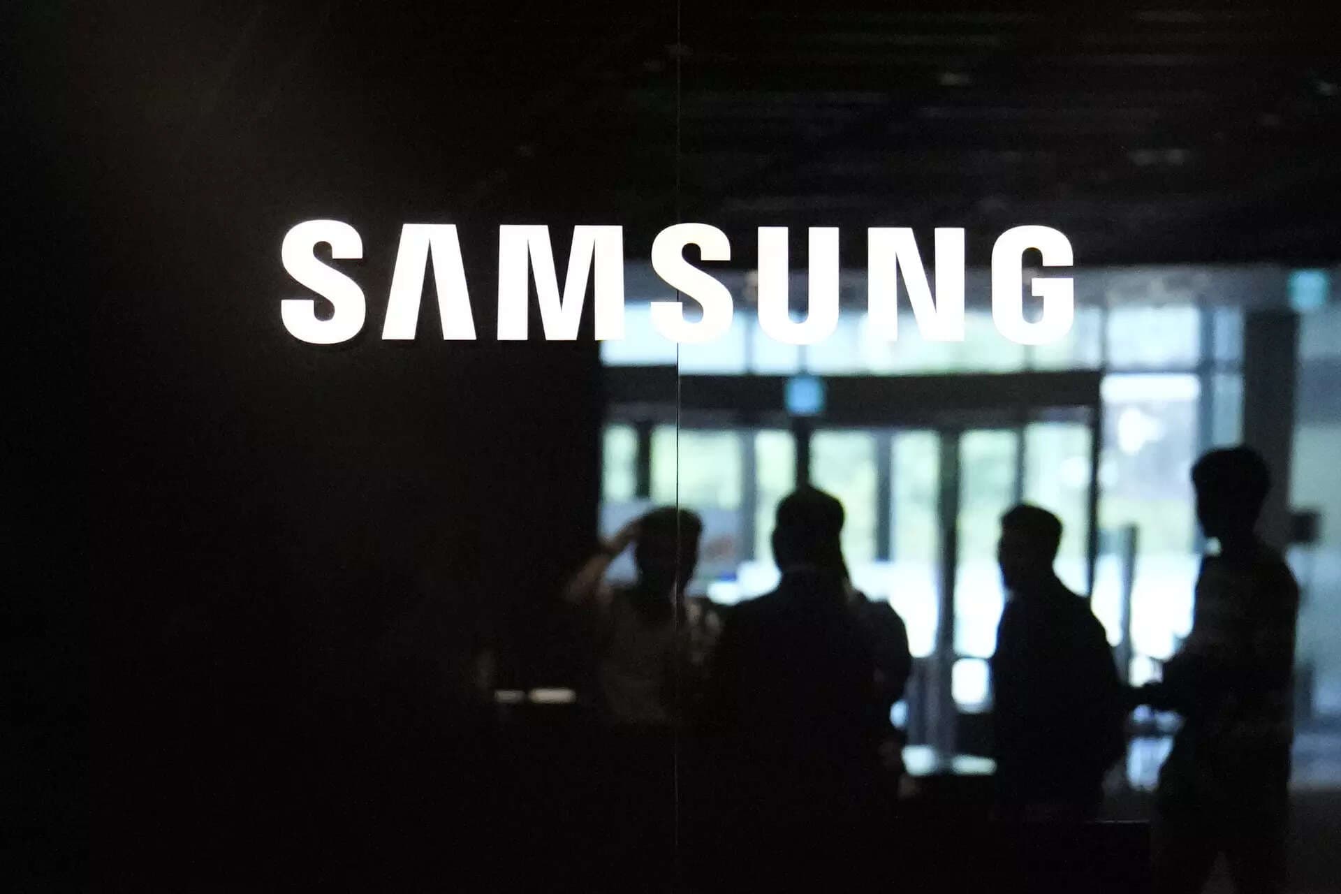 Samsung Electronics appoints new TV chief amid mounting competition
