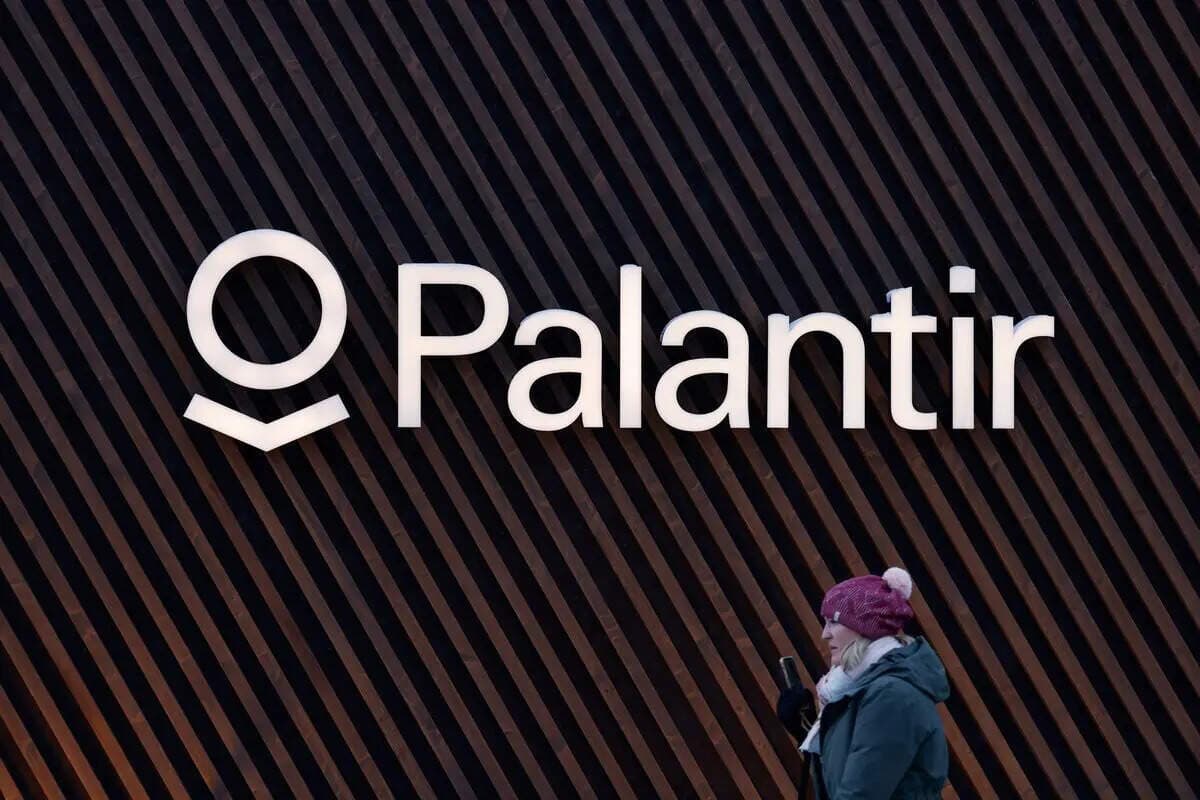 Palantir lifts annual revenue forecast on robust US government demand