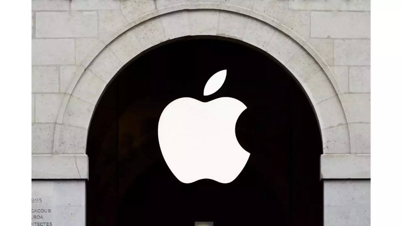 Apple agrees to $250 million settlement over AI Siri claims