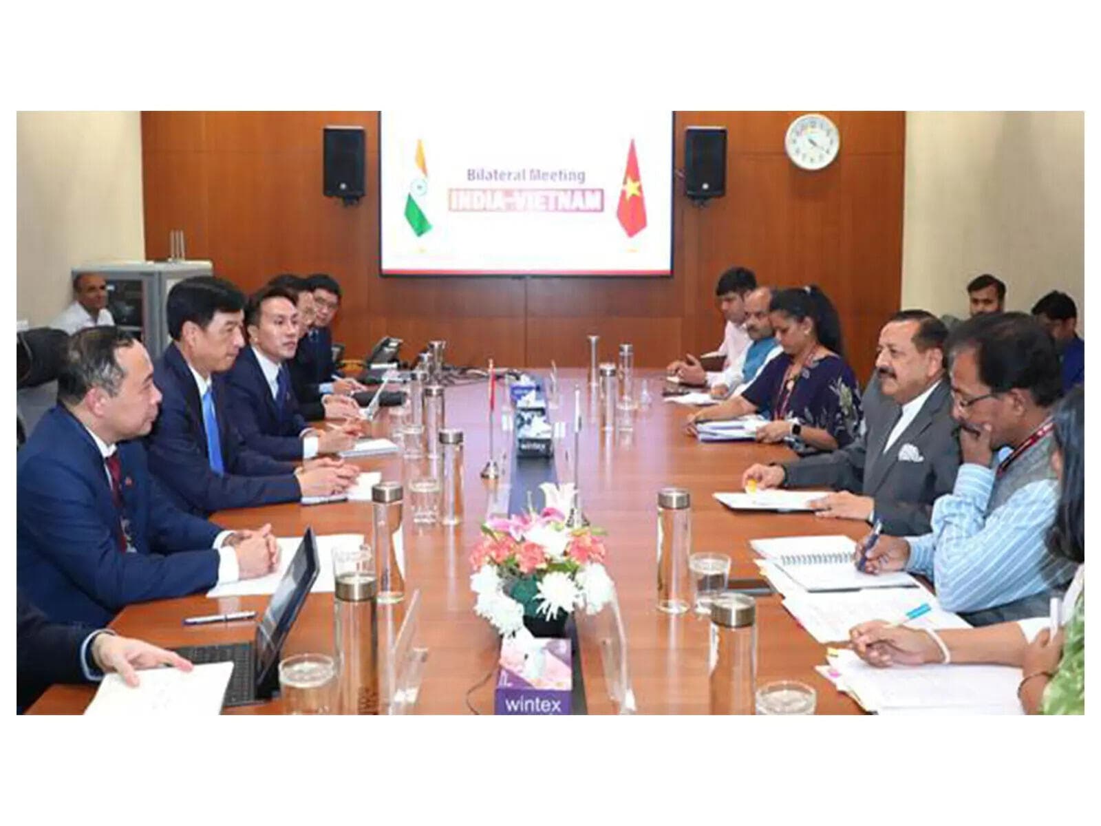 India, Vietnam agree to strengthen cooperation in AI, deep-tech and innovation during bilateral talks