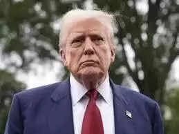 Fervent and fake: High-glam AI avatars boost Trump ahead of midterms