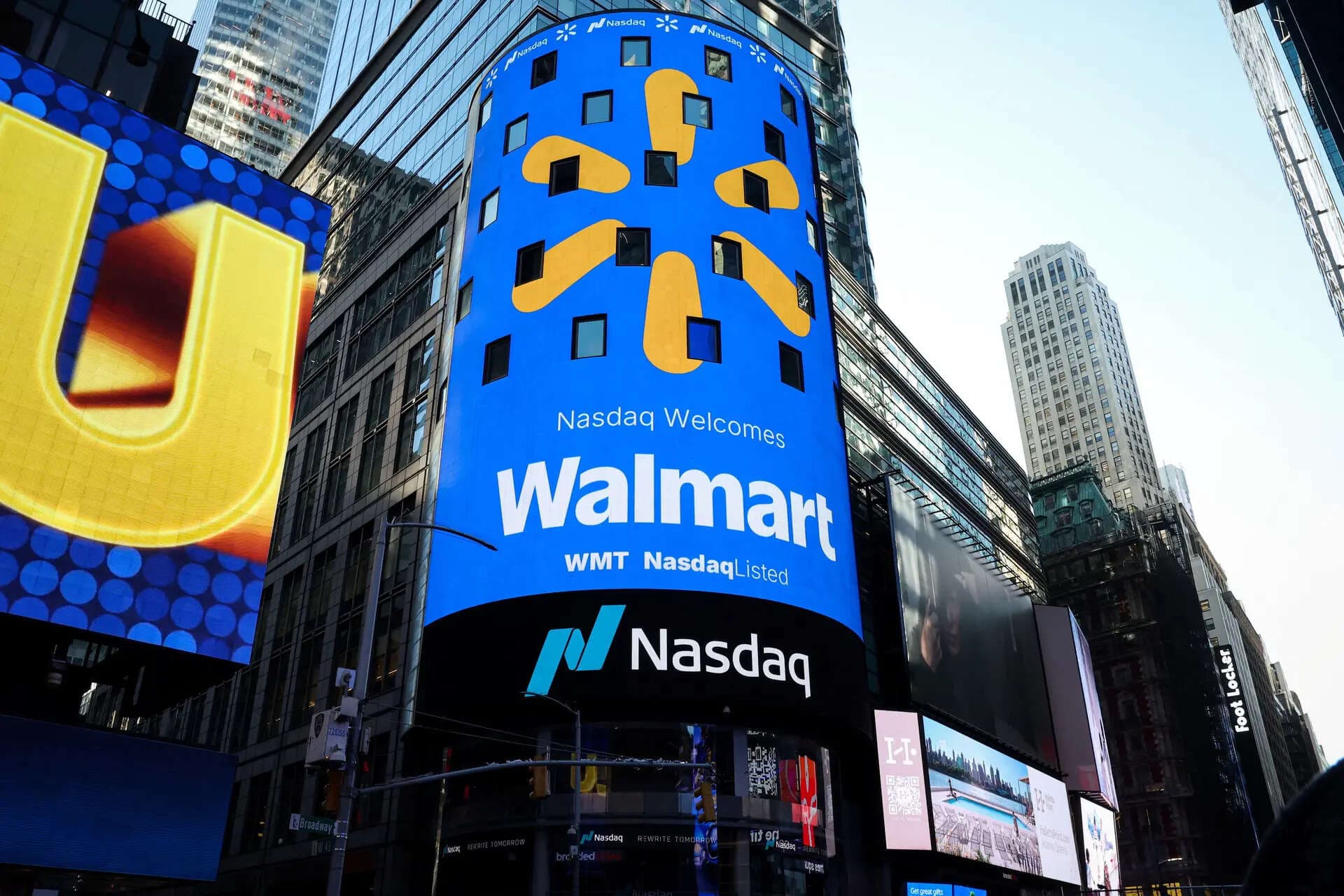 Walmart cuts 1,000 roles to simplify operations, source says