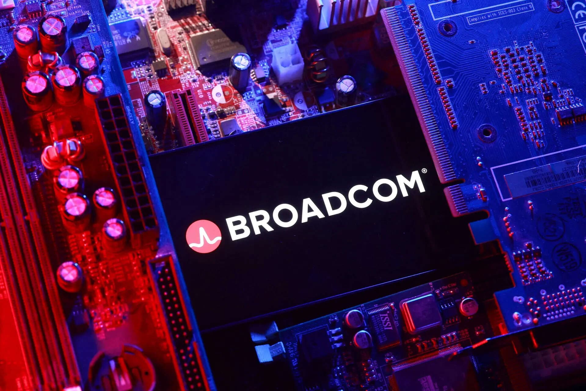 Broadcom's Q2 Revenue Plunges, Indian Tech Investors Left Disappointed