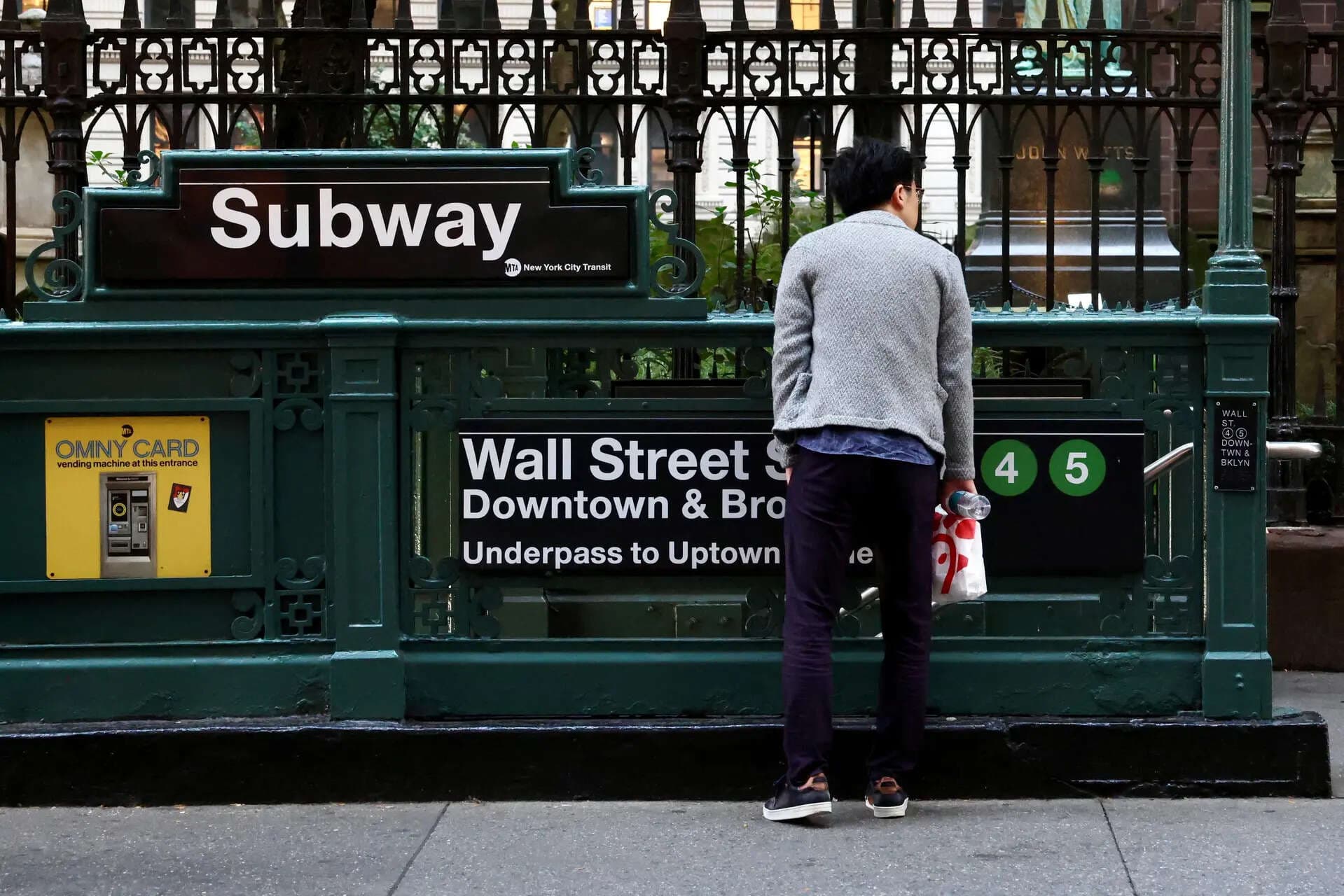 AI companies are barreling toward huge Wall Street debuts. A look at the biggest players