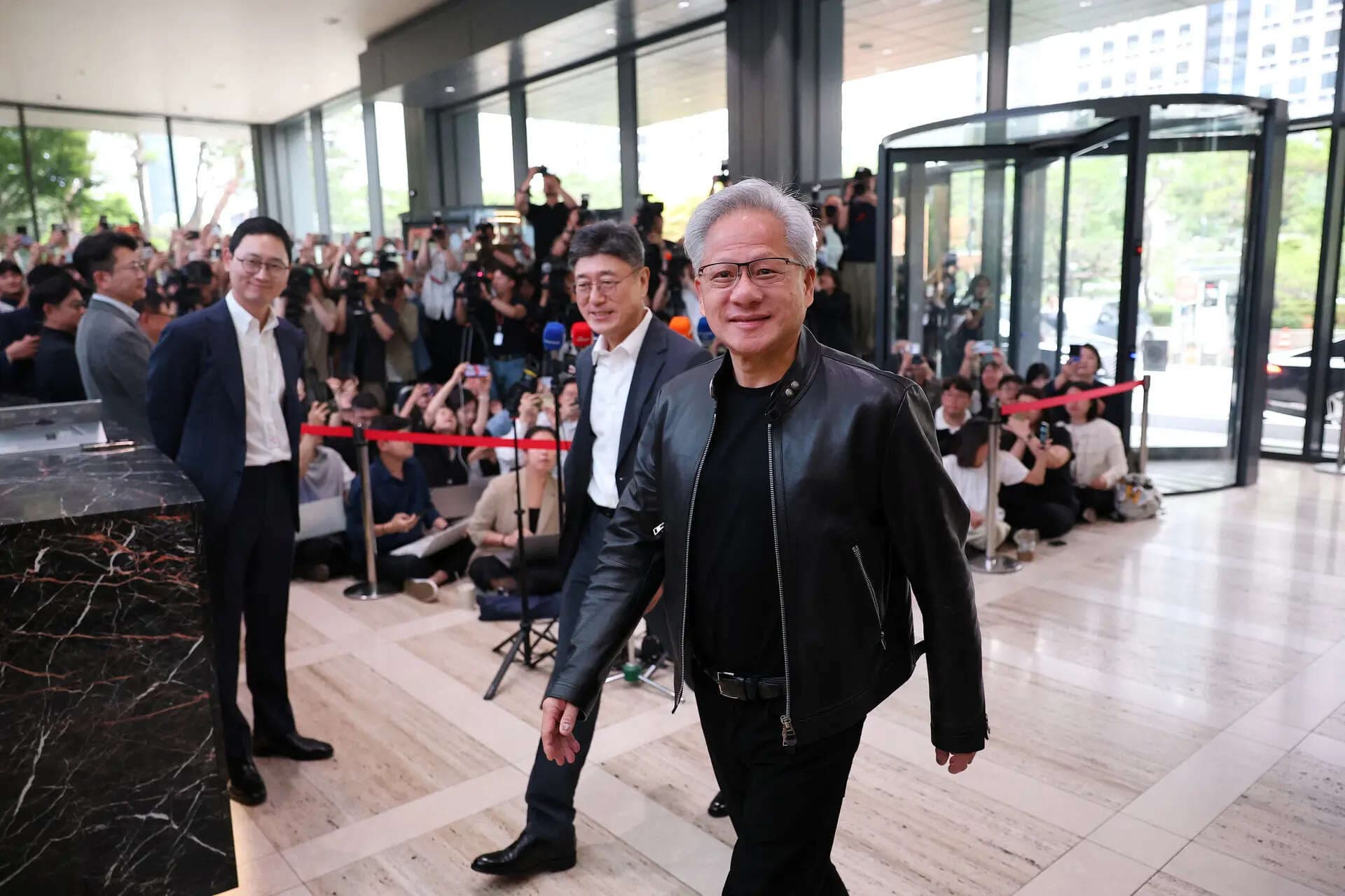 Nvidia's CEO confirms SK Hynix remains its top partner.
