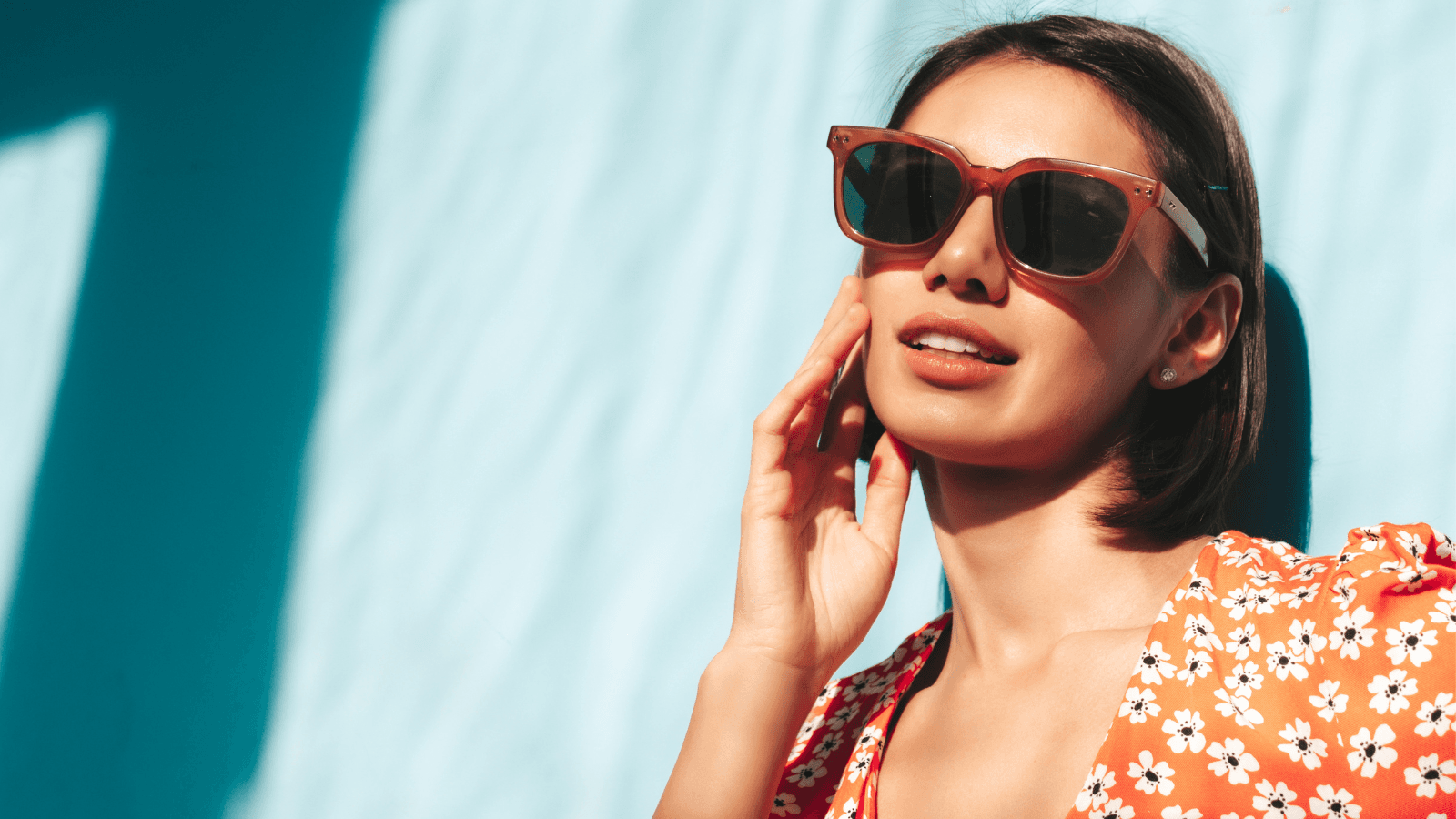 India Gets Smart: EssilorLuxottica Eyes 2027 for Indian Smart Glasses Launch