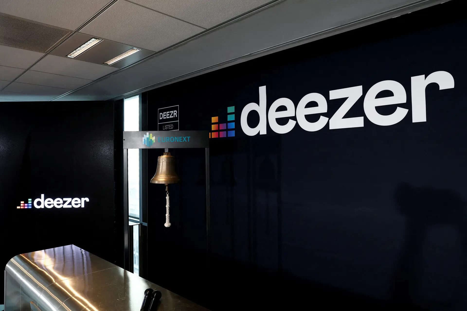 Deezer Unveils AI-Powered Music Detector for India's Music Streaming Fans