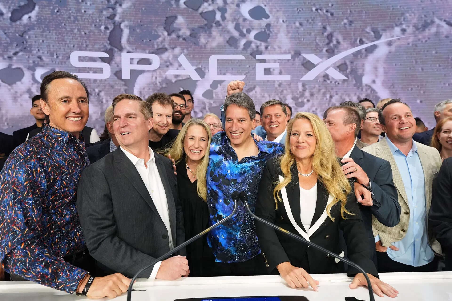 SpaceX Valuation Soars Past $2 Trillion as Nasdaq Listing Breaks Records