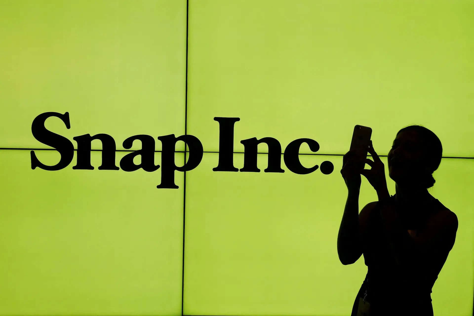 Snap Sees Future in Augmented Reality Glasses Over Smartphones