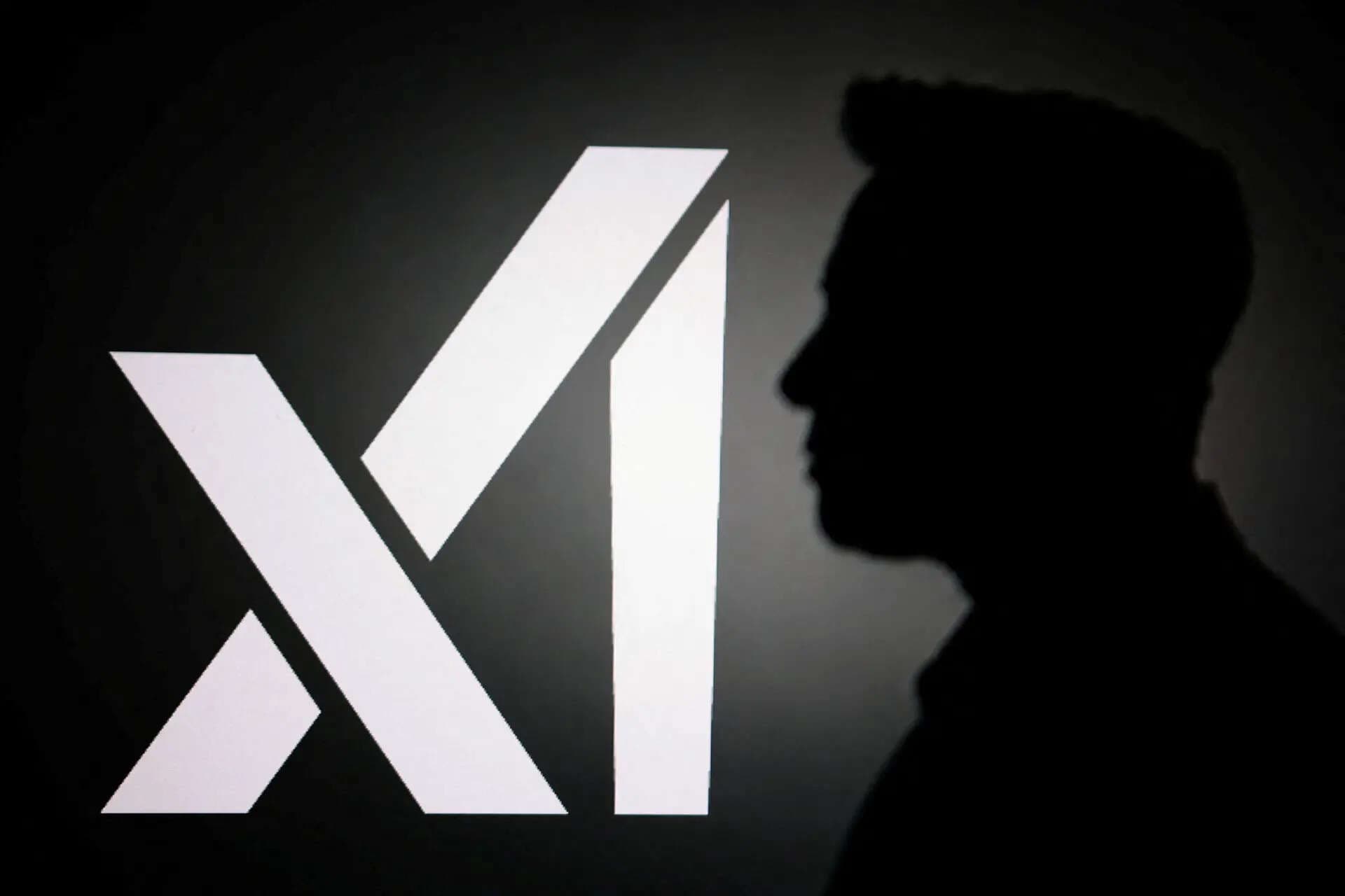 Musk's Twitter Rival Emerges as Indian-Born Elons New Challenger