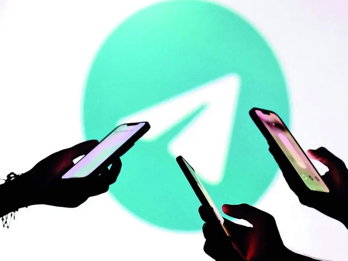 Delhi HC maintains temporary Telegram ban before NEET re-examination