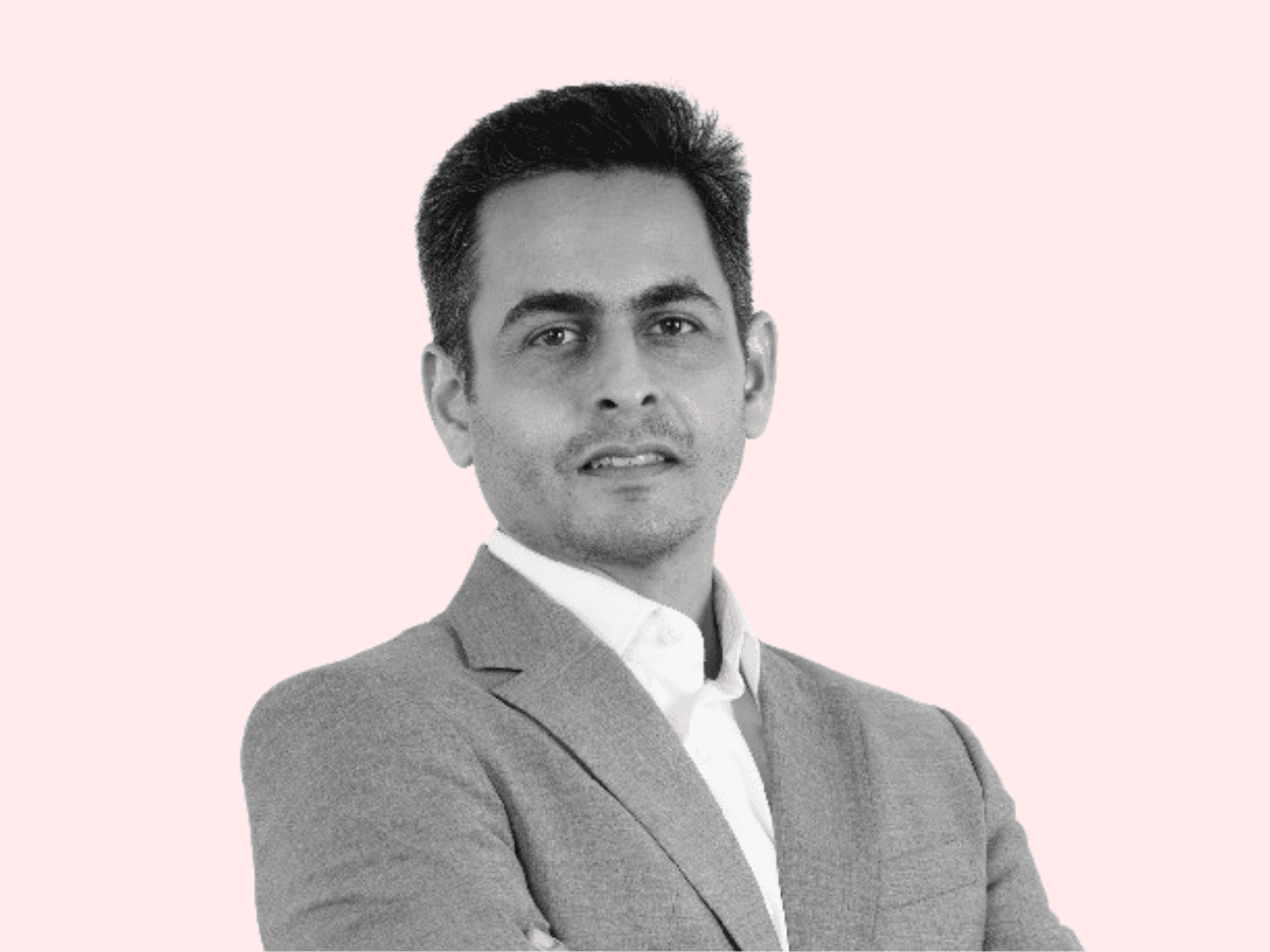 Manu Chandra's Sauce, the VC making a feast of small servings