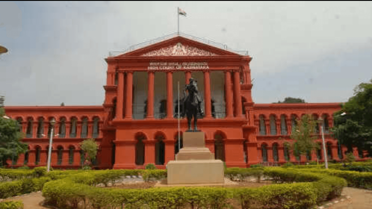 Amazon, Zomato, IAMAI, &amp; others move Karnataka HC against gig workers welfare law