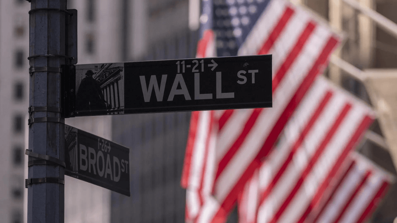 Oaktree-backed ITG jumps in Nasdaq debut, signaling strong AI infrastructure demand