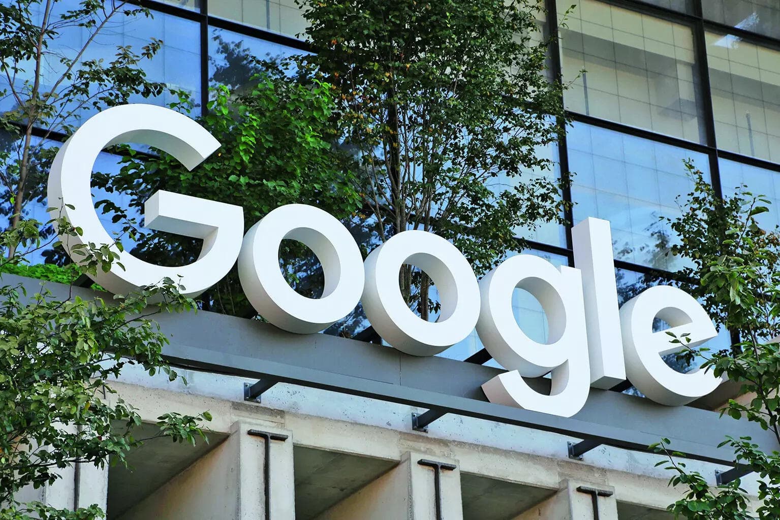 EU Court to Decide on $4.7 Billion Google Android Fine