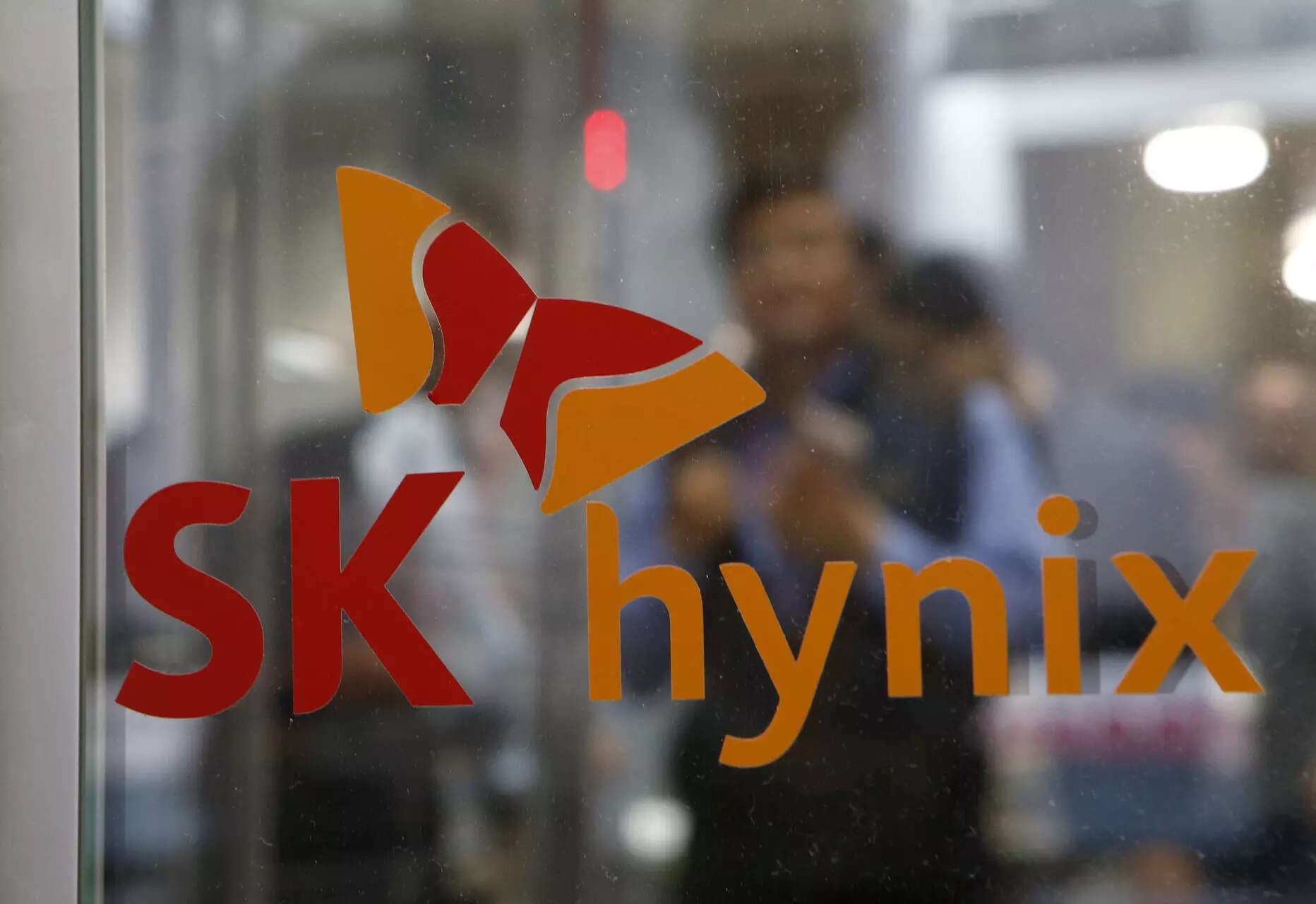 SK Hynix Makes Daring Debut on New York Stock Exchange