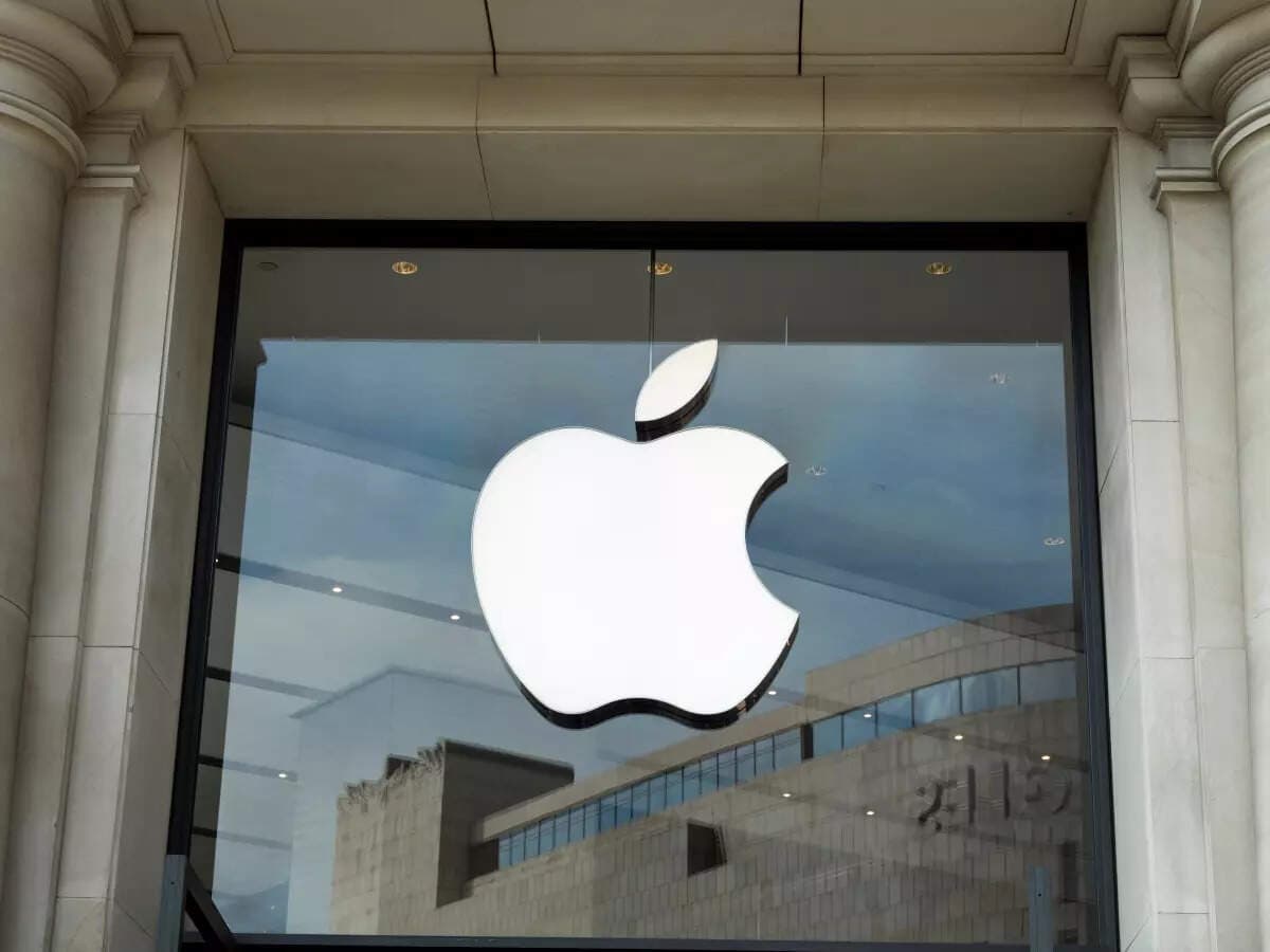 Apple Sues OpenAI Over Alleged Theft of Sensitive Technology Secrets