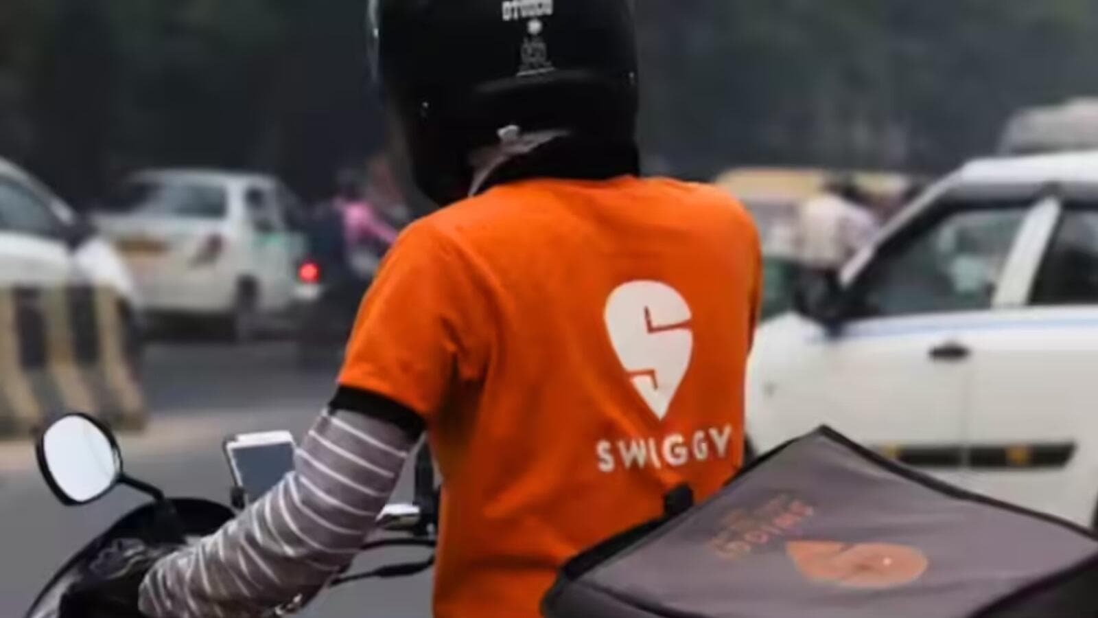 Swiggy Stocks Plummet 2% Amid Fresh Regulatory Scrutiny in India