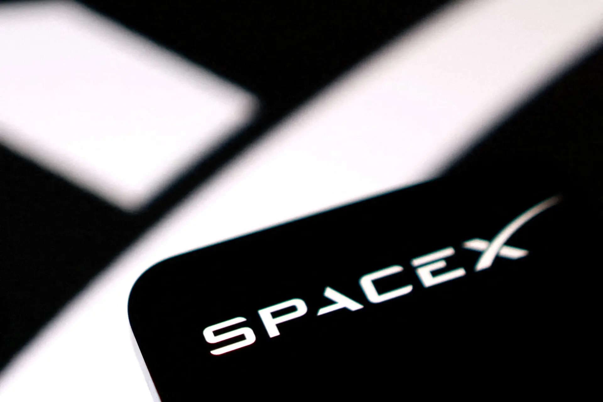 SpaceX's Bold Move to Disrupt AI Cloud Computing Market