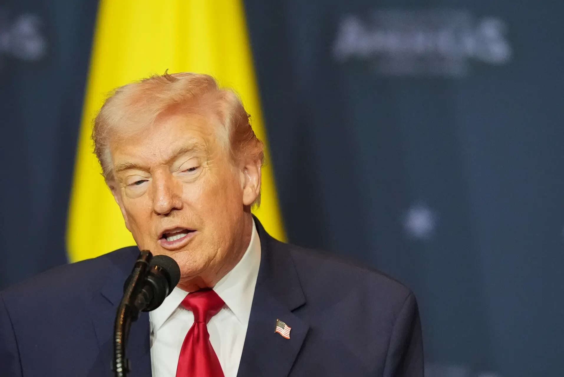 Trump's EU Tech Backlash: Lawmakers Warn of Trade Consequences
