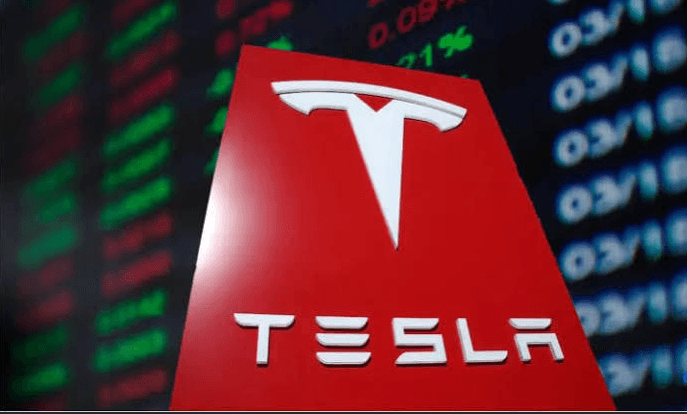 Tesla's Cash Burn Escalates Amid AI and Self-Driving Vehicle Investments